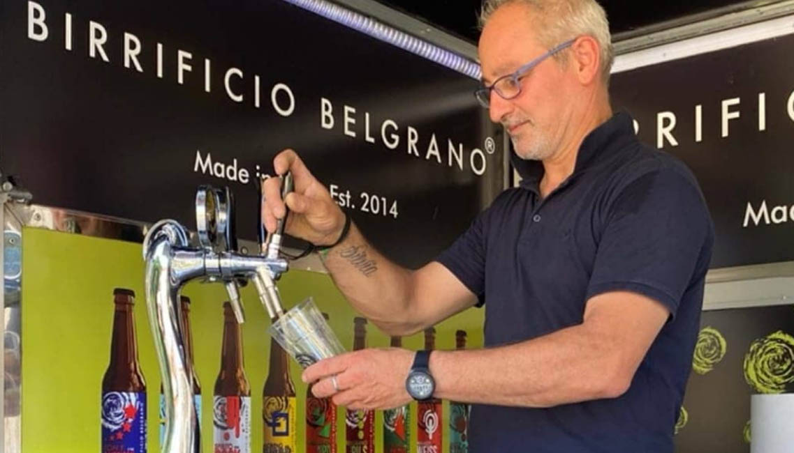 ape apecar beertruck beer truck foodtruck foodtruck birra artigianale milano belgrano
